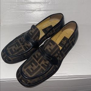 Fendi Logo Loafers
